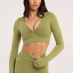 LONGSLEEVE Z ODYTYMI PLECAMI