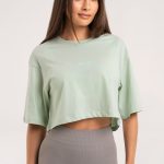 T-SHIRT CROP